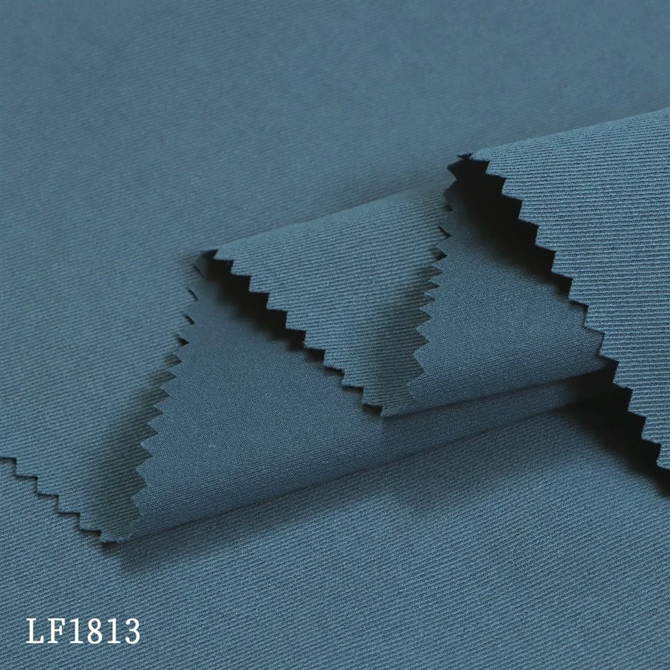 Cotton Te sɛ Ntama Apɔnkɔsotefo Twill